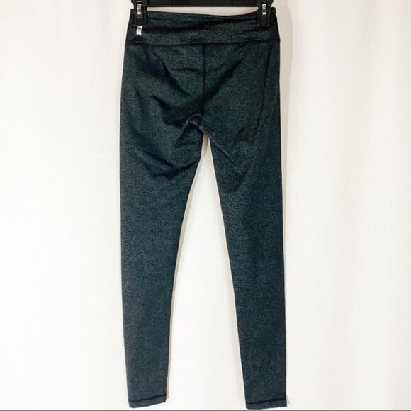 Zella Dark Gray Charcoal Leggings XS Outdoor Athletic Workout Gym - Picture 3 of 5